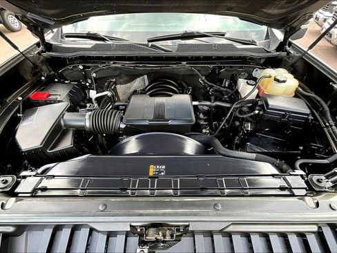 Used 2022 Chevrolet Silverado 3500 High Country w/ Technology Package image 9