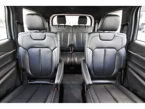 Used 2024 Jeep Grand Cherokee L Limited w/ Black Appearance Package RWD image 14
