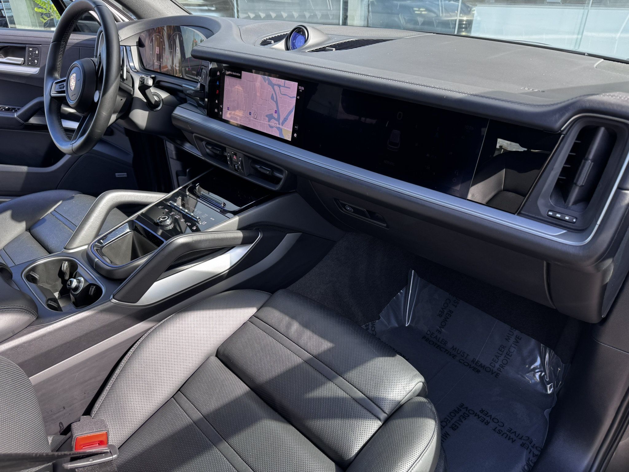 Certified 2024 Porsche Cayenne S AWD/4WD image 16