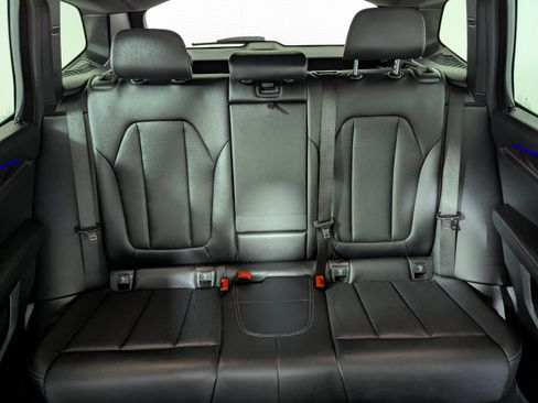 Used 2024 BMW X3 xDrive30i w/ Convenience Package image 13