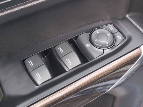 Used 2019 Chevrolet Silverado 1500 LT w/ All-Star Edition RWD image 18