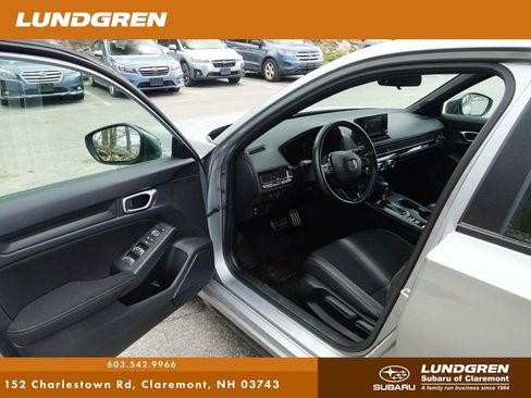 Used 2023 Honda Civic Sport image 10