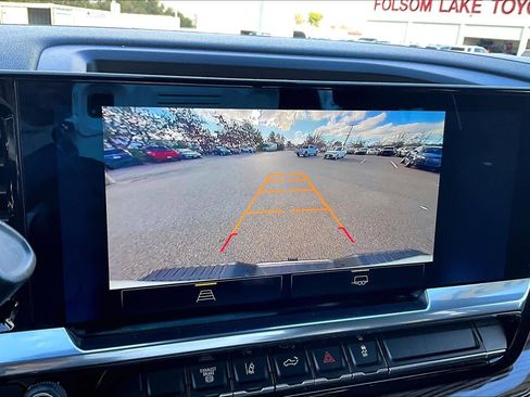 Used 2024 Chevrolet Silverado 2500 LT image 27