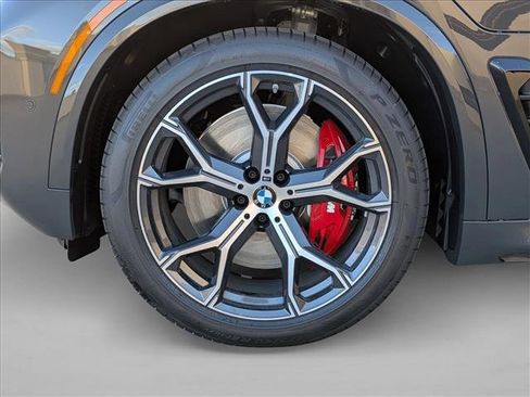 New 2026 BMW X5 xDrive50e image 10