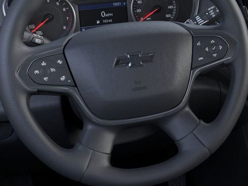 Used 2023 Chevrolet Traverse LT w/ Midnight/Sport Edition image 19