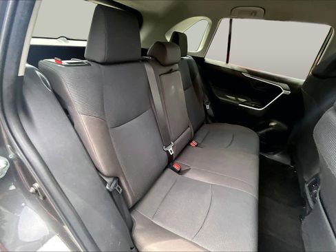 Used 2023 Toyota RAV4 LE FWD image 20