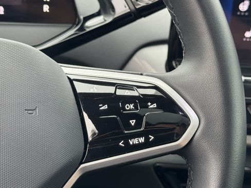 Certified 2023 Volkswagen ID.4 Pro S image 21