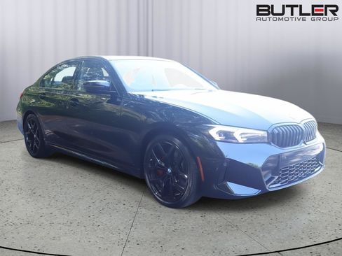 New 2026 BMW 330i Sedan w/ M Sport Package RWD image 4