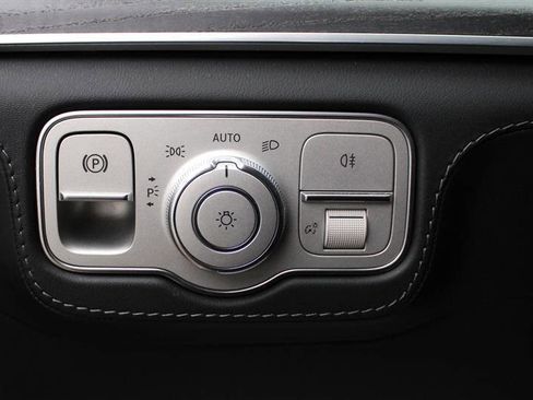 Used 2023 Mercedes-Benz GLE 53 AMG 4MATIC Coupe w/ Parking Assistance Package image 19