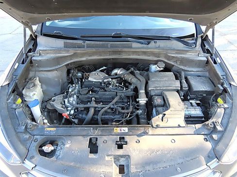 Used 2017 Hyundai Santa Fe Sport FWD image 37