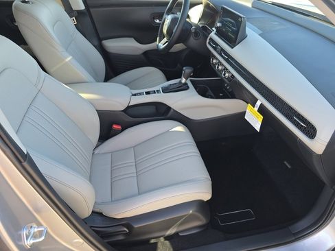 New 2026 Honda HR-V EX-L image 26