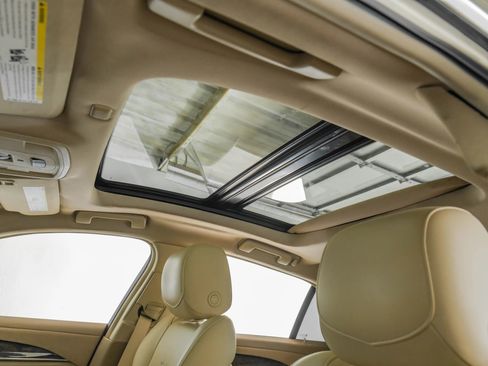 Used 2015 Cadillac CTS Luxury image 23