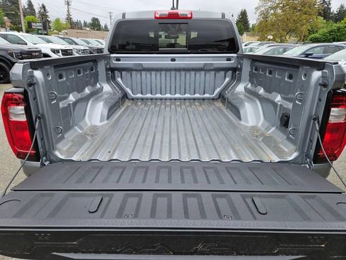 New 2026 GMC Canyon Elevation AWD/4WD image 11