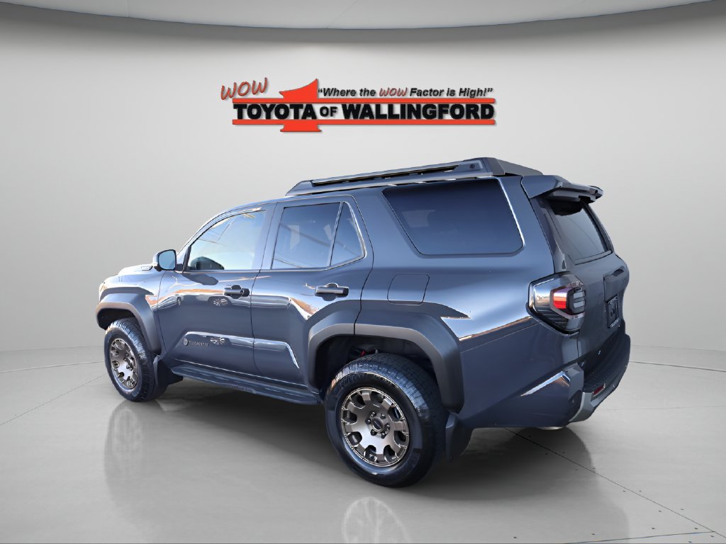 Used 2025 Toyota 4Runner Trailhunter AWD/4WD image 6