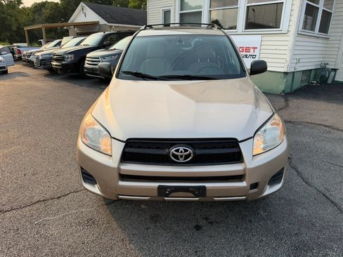 Used 2012 Toyota RAV4 4WD w/ Upgrade Value Pkg image 4