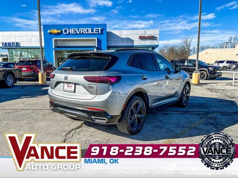 Used 2024 Buick Envision Sport Touring image 7