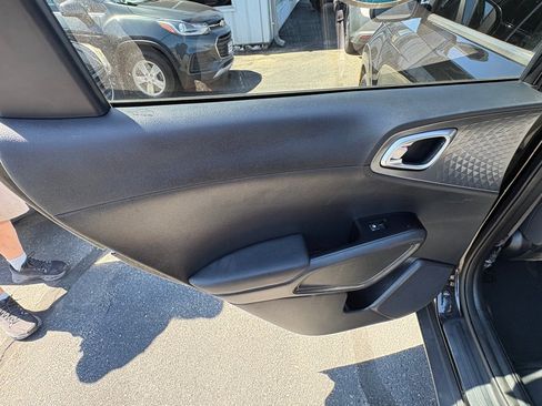 Used 2021 Kia Soul EX FWD image 10