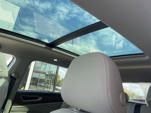 New 2026 Volkswagen Atlas SE FWD image 34