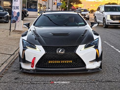 Used 2018 Lexus LC 500 Coupe w/ Touring Package RWD image 2