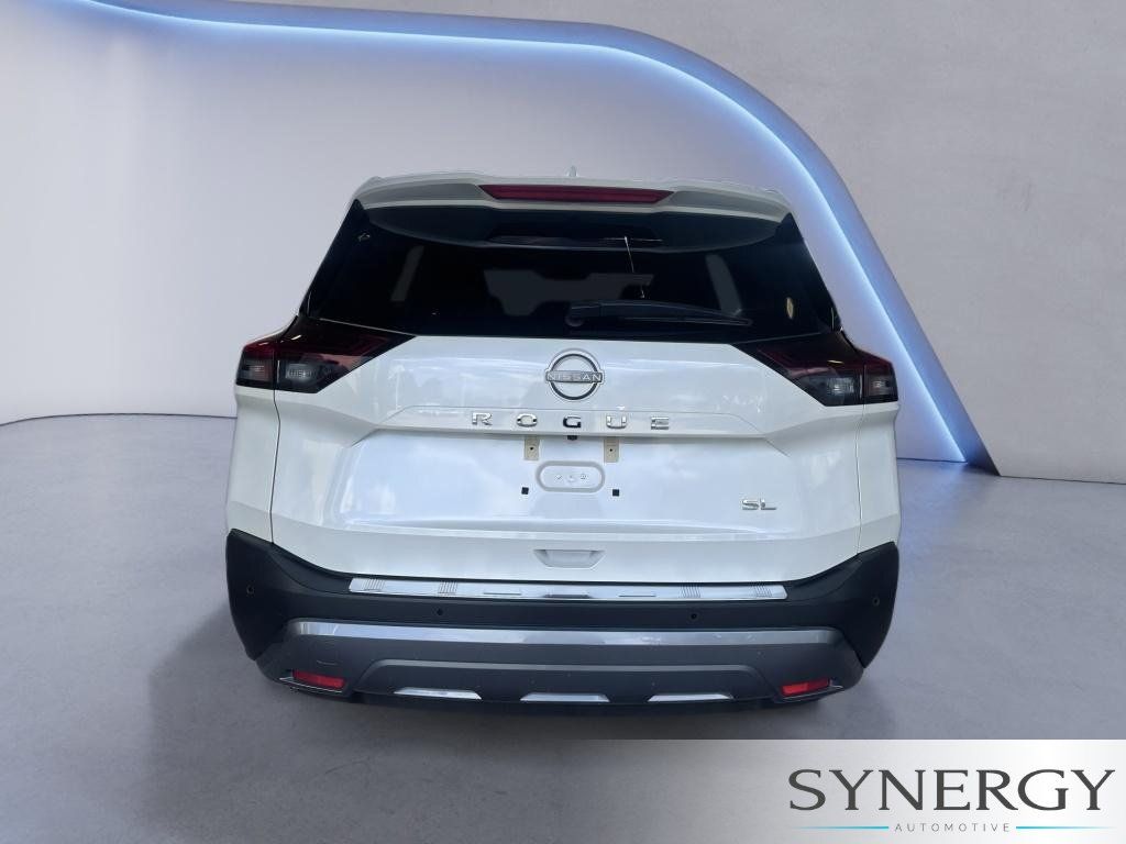 Used 2023 Nissan Rogue SL w/ SL Premium Package FWD image 5