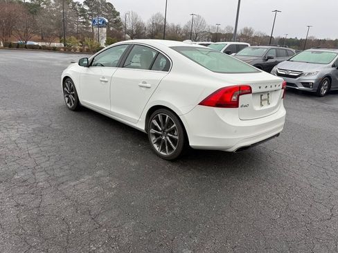 Used 2015 Volvo S60 T5 Platinum image 4