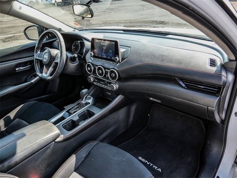 Used 2021 Nissan Sentra SR image 14