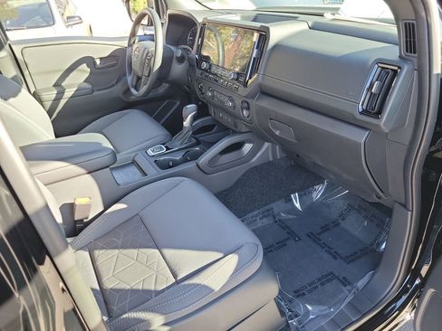 New 2026 Nissan Frontier SV w/ Tow Package image 11