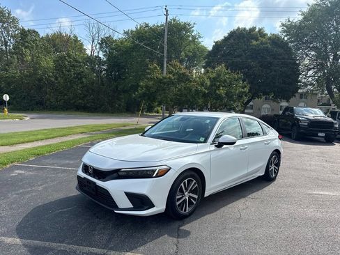 Certified 2024 Honda Civic LX image 9
