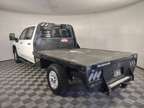 Used 2024 Chevrolet Silverado 2500 W/T w/ WT Fleet Convenience Package image 3