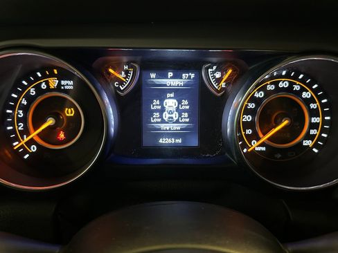 Used 2019 Jeep Wrangler Unlimited Sport S AWD/4WD image 10