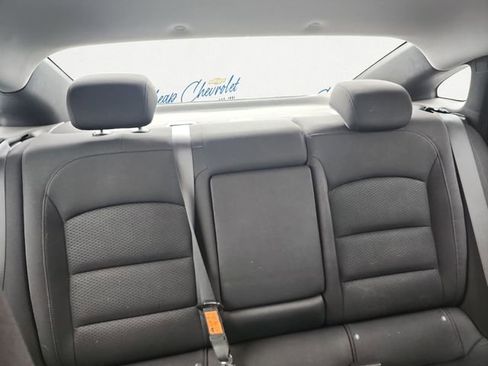 Used 2023 Chevrolet Malibu LT w/ Driver Confidence Package image 11