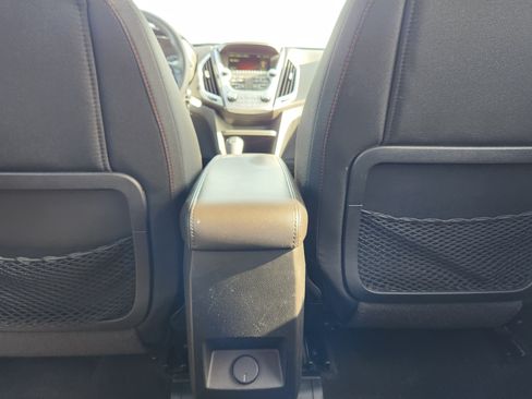 Used 2016 GMC Terrain SLE FWD image 13