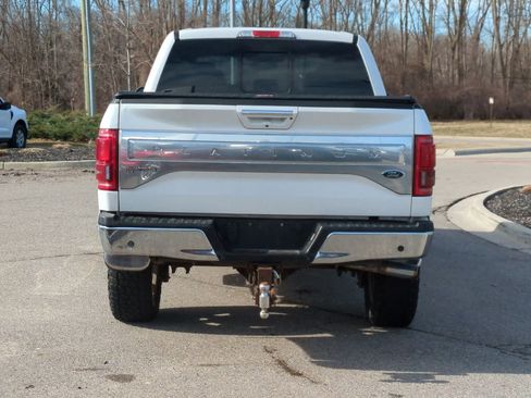 Used 2015 Ford F150 Platinum w/ Equipment Group 701A Luxury image 7