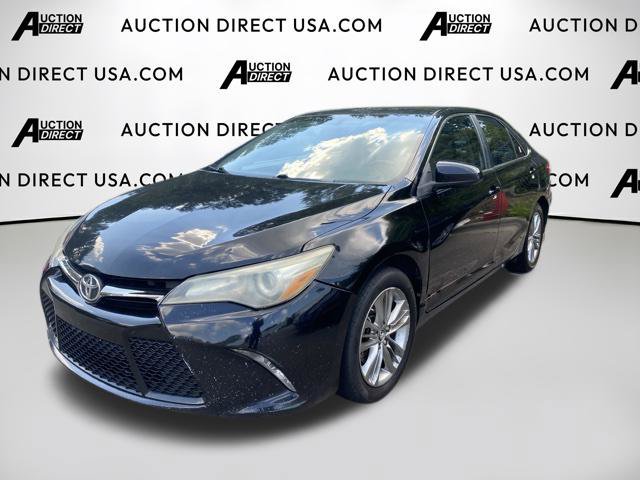 Used 2015 Toyota Camry SE FWD image 1