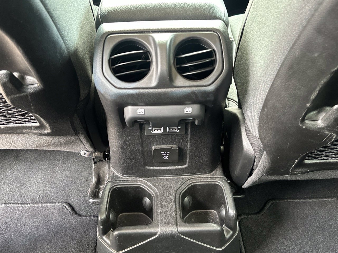 Used 2026 Jeep Gladiator Rubicon AWD/4WD image 24