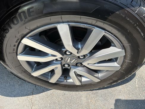 Used 2019 Honda Pilot EX-L image 10