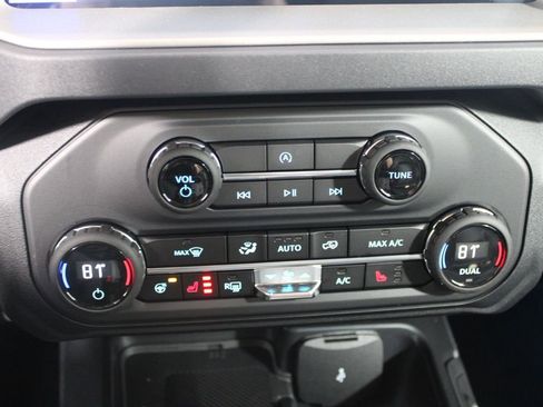 New 2025 Ford Bronco Outer Banks image 44