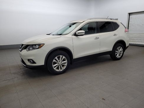 Used 2016 Nissan Rogue SV w/ SV Premium Package AWD/4WD image 2