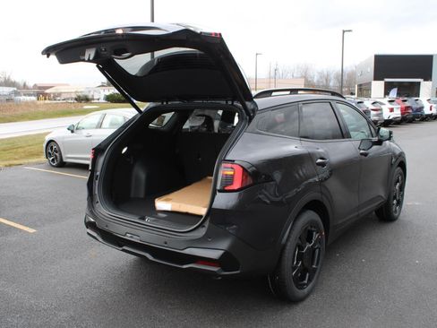 New 2026 Kia Sportage X-Line w/ X-Line Technology Package AWD/4WD image 7