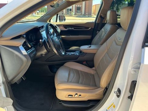 Used 2023 Cadillac XT6 Sport w/ Platinum Package AWD/4WD image 13