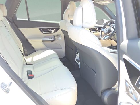 New 2026 Mercedes-Benz GLC 300 image 15