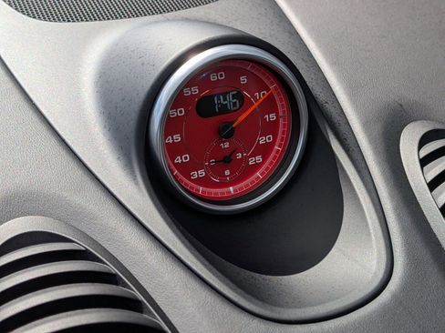 Used 2025 Porsche 718 Cayman GT4 image 20