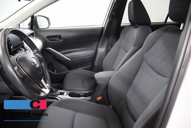 Certified 2022 Toyota Corolla Cross LE w/ Moonroof Package AWD/4WD image 12