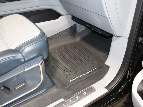 Used 2024 Ford F350 Limited w/ FX4 Off-Road Package image 60