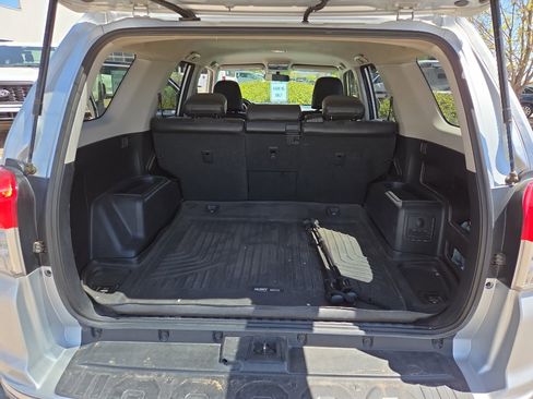 Used 2013 Toyota 4Runner SR5 image 15