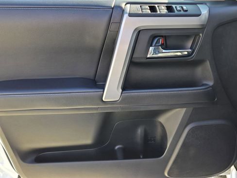 Used 2022 Toyota 4Runner TRD Sport image 30