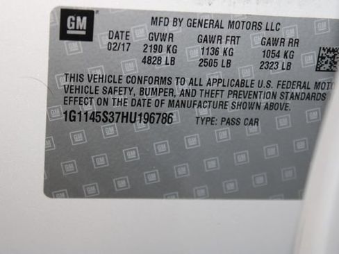 Used 2017 Chevrolet Impala Premier w/ Enhanced Convenience Package FWD image 34