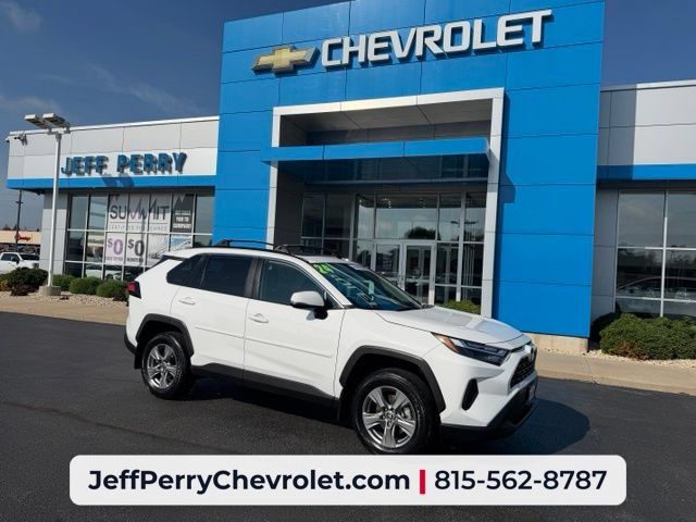 Used 2024 Toyota RAV4 XLE w/ Convenience Package AWD/4WD image 1
