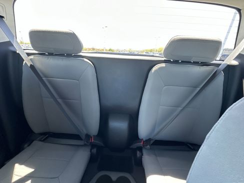 Used 2018 GMC Canyon W/T w/ Convenience Package RWD image 21