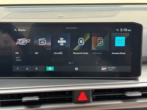 Used 2025 Kia Sorento EX w/ Panoramic Sunroof Package FWD image 27